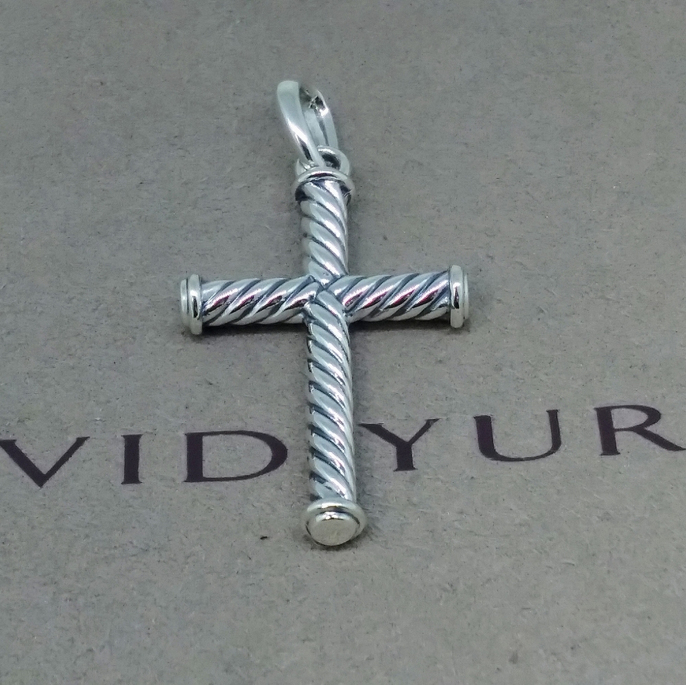 NWOT David Yurman Cable Rope Cross ✝ Amulet